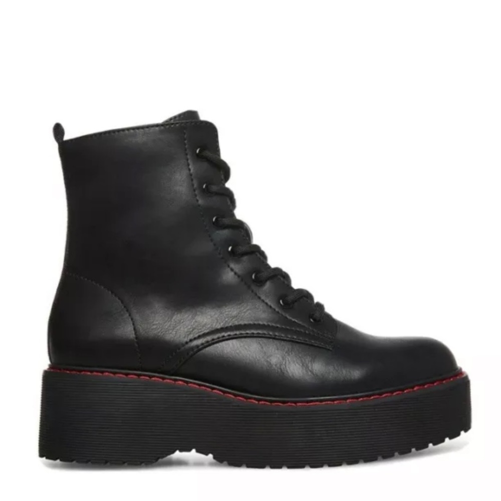 Steve Madden Platform Boots